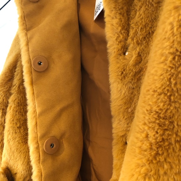 NWT H&M Divided S Mustard Soft Plush Cropped Snap Front Jacket - Picture 4 of 6